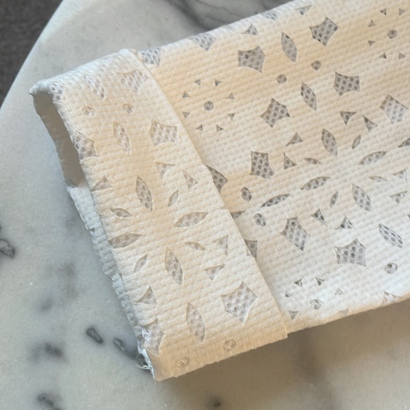 Gracia White Button Down Top with Geometric Design - Size Medium - Picture 7 of 12